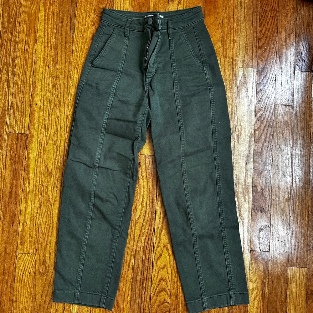 Everlane Army Green Cropped Barrel Pants